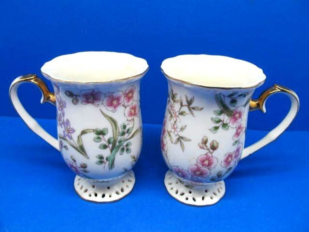 Nantucket Reticulated Foot Floral 4 3/4" Tall Mugs Bundle of 2